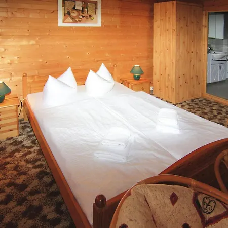 Blockhaeuser Am Faehrsee, * Templin