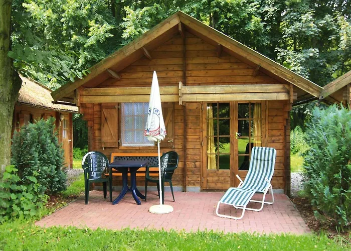 Blockhaeuser Am Faehrsee,